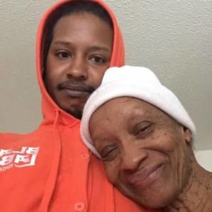 Meet your Posher, Carl